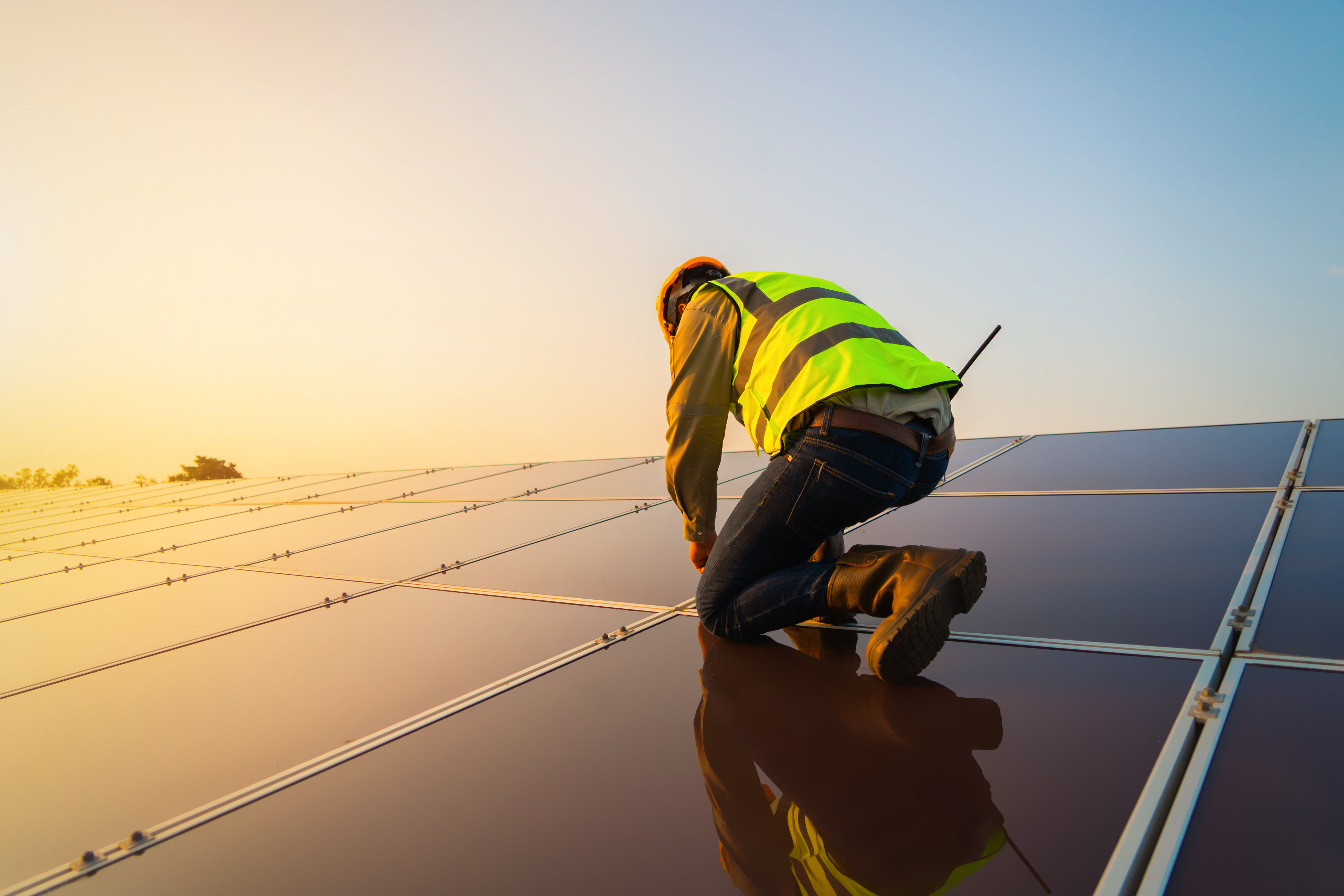 Imagen Todo lo que necesitas saber sobre la deducción IRPF 2025 por placas solares