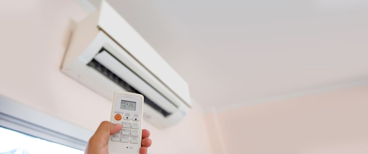 Precio de la luz en verano: qué factores influyen y cómo gestionar tu consumo