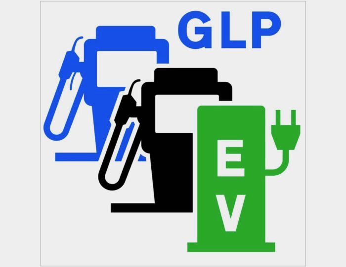 Surtidor de carburante, GLP y estación de recarga eléctrica