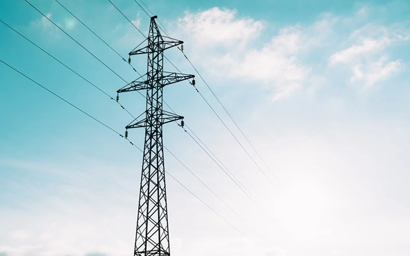 Image ¿Qué es el voltaje eléctrico? Tipos y cómo medirlo