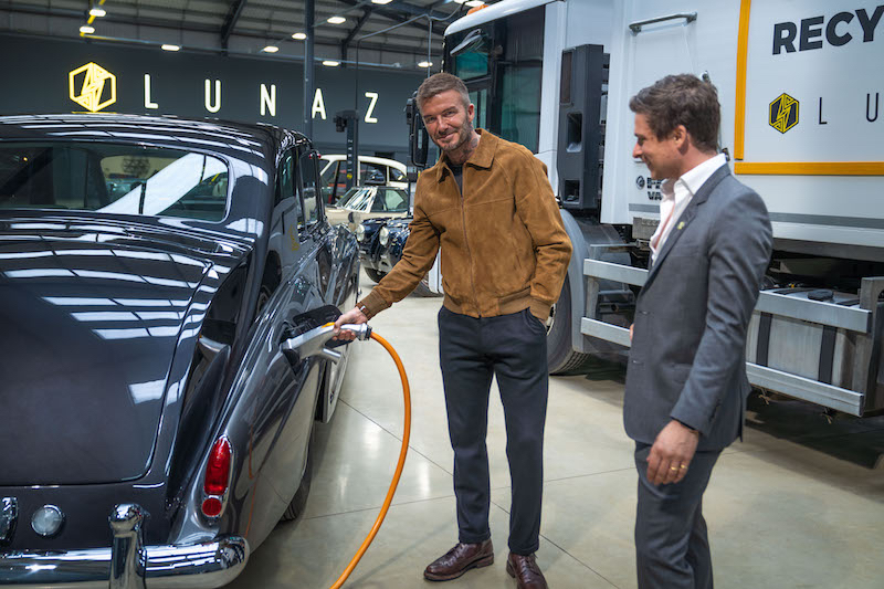 Imagen David Beckham se enchufa a los clásicos electrificados