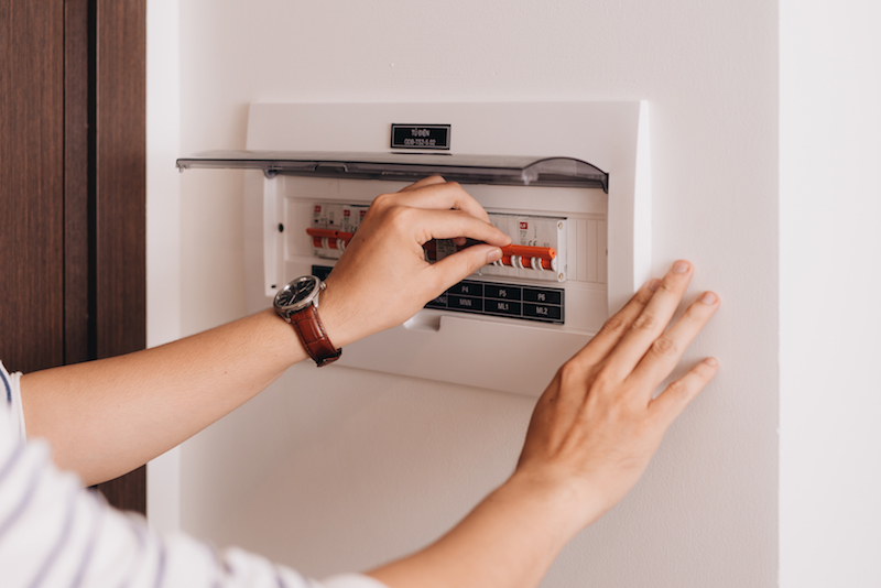 Imagen Qué es el ICP (o por qué se puede ir la luz cuando encendemos varios electrodomésticos a la vez)
